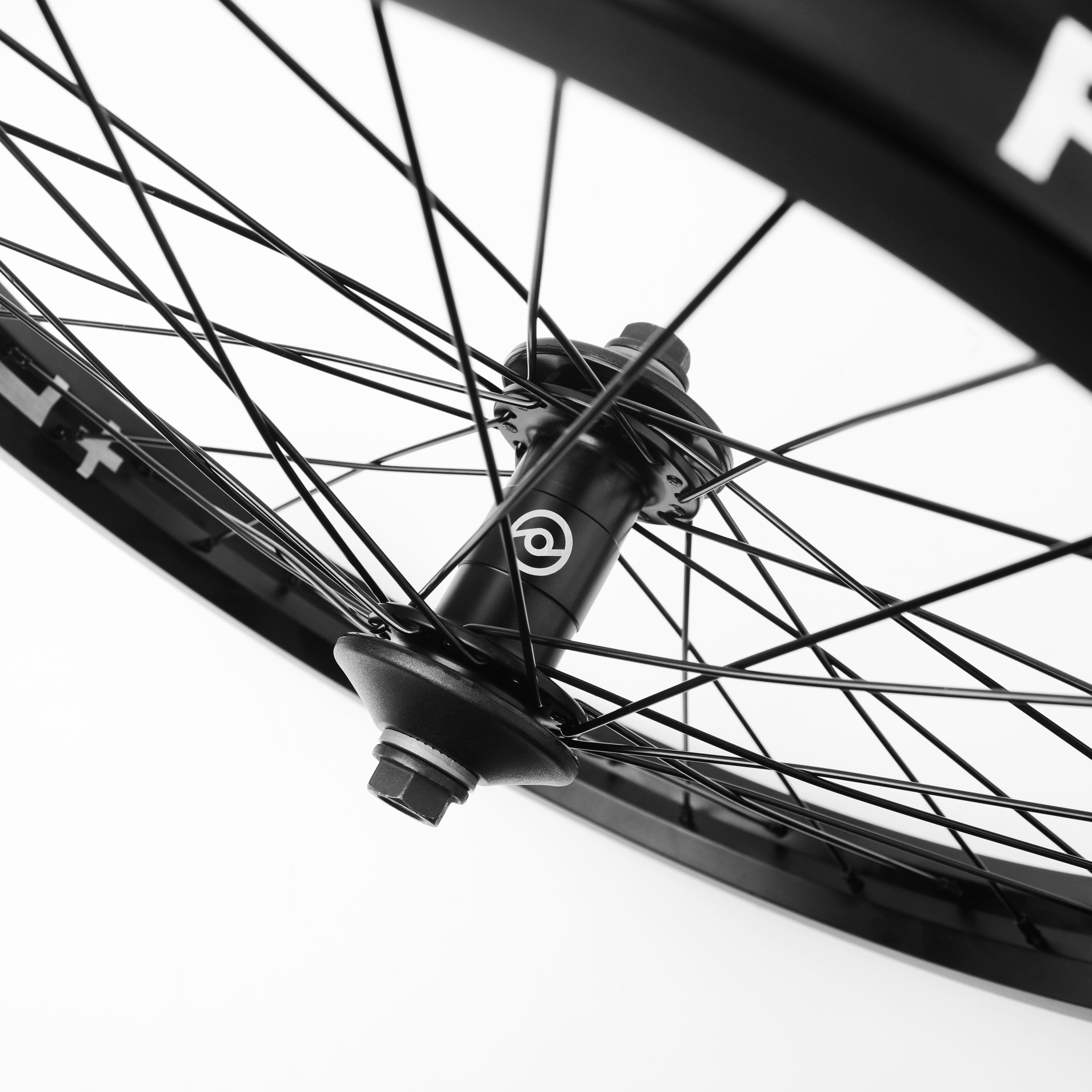 VSXL+ FRONT WHEEL – Primo & Stranger